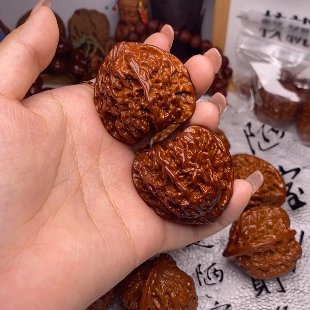 A***哥文玩核桃文雅核桃