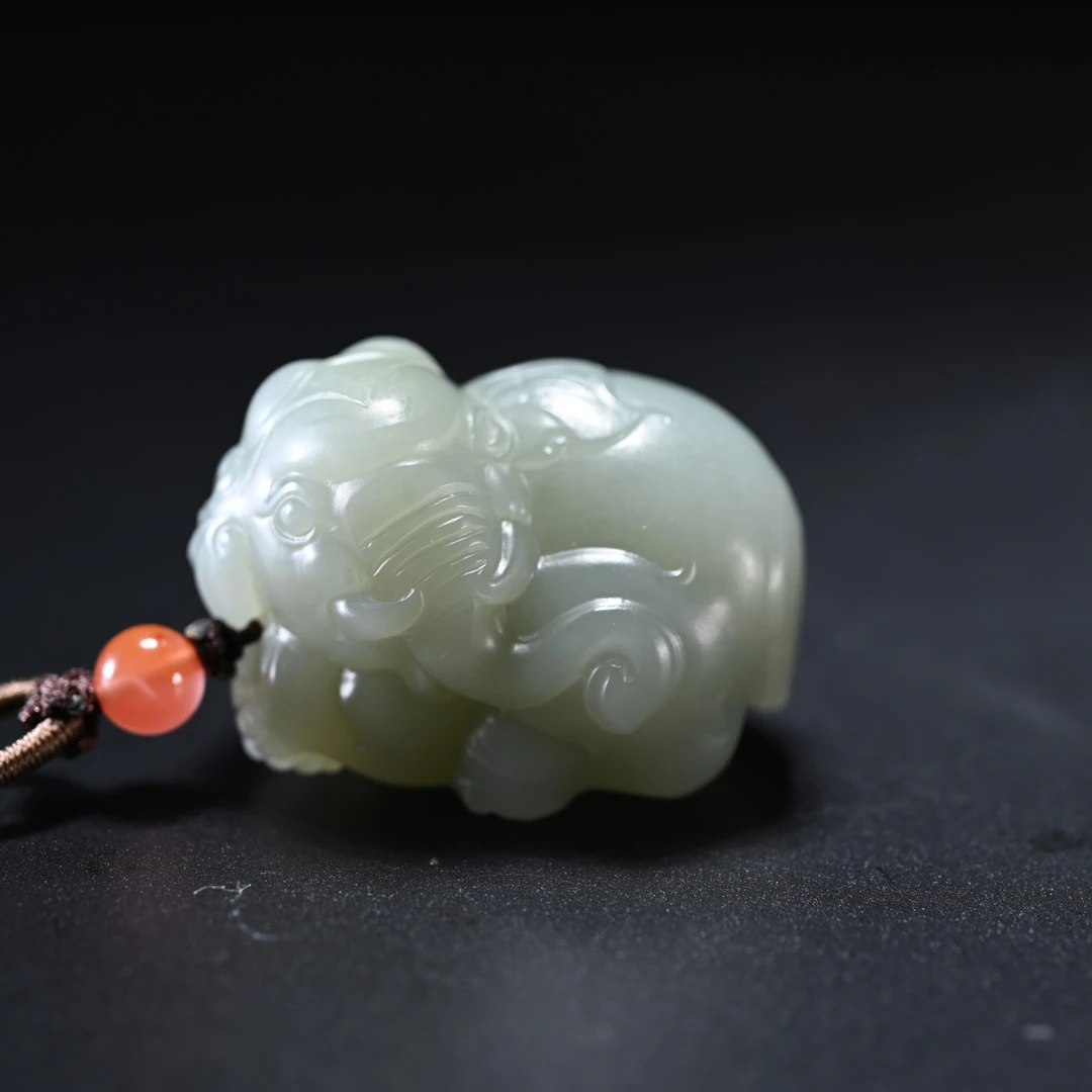 LOT830 2510090032和田玉碧玉太平有象挂件/保利