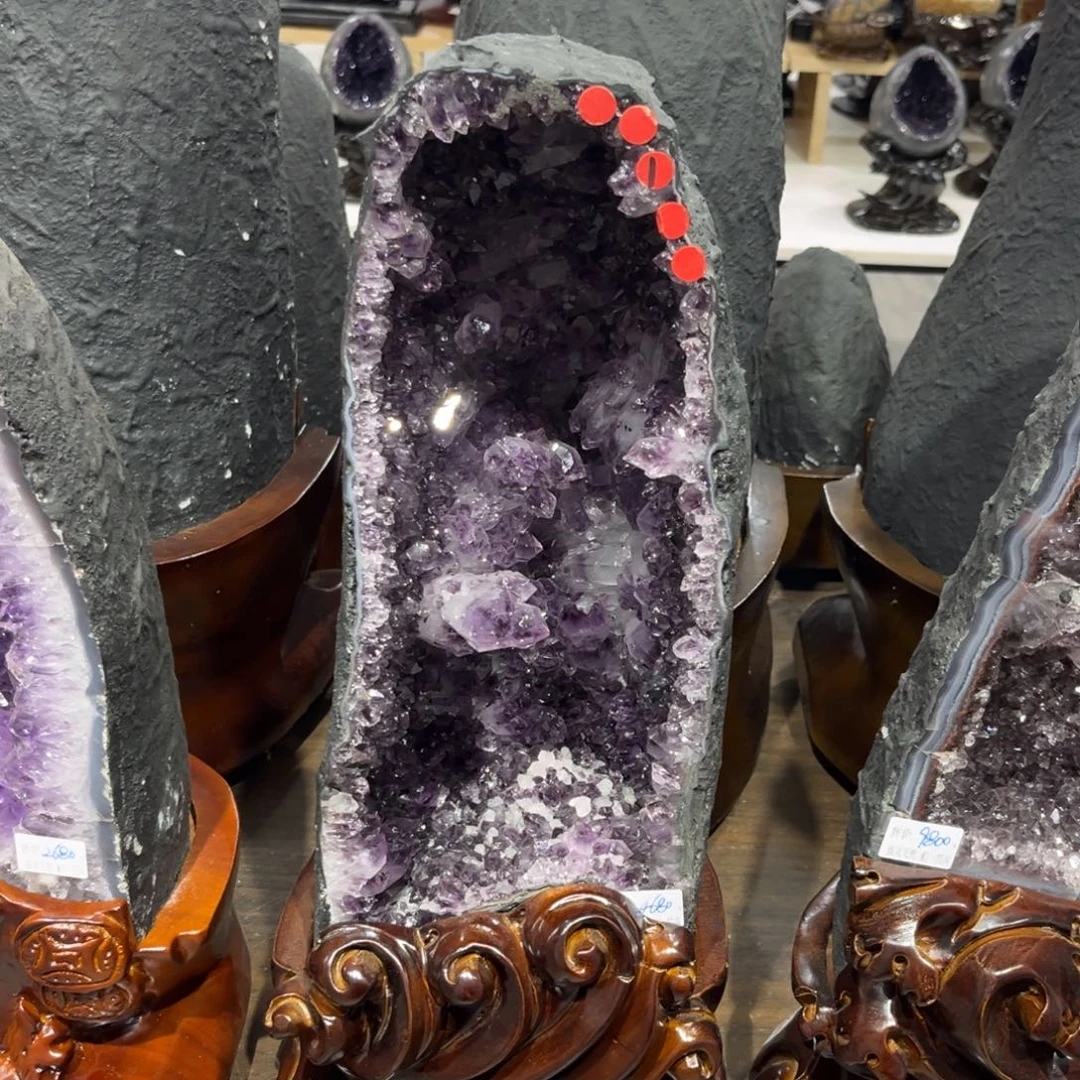 未镶嵌紫晶摆件紫晶洞