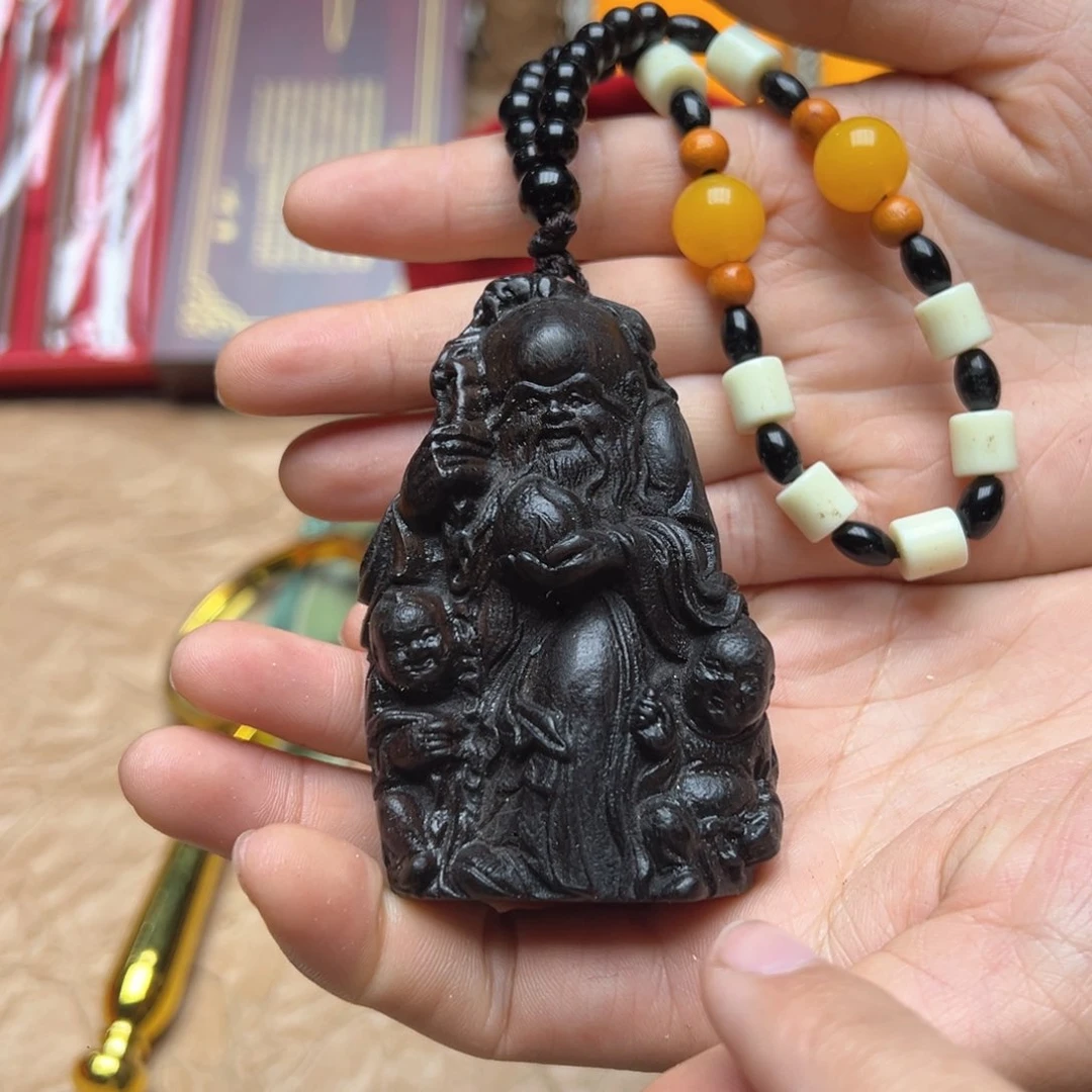 大叶紫檀（黑酸枝木类）