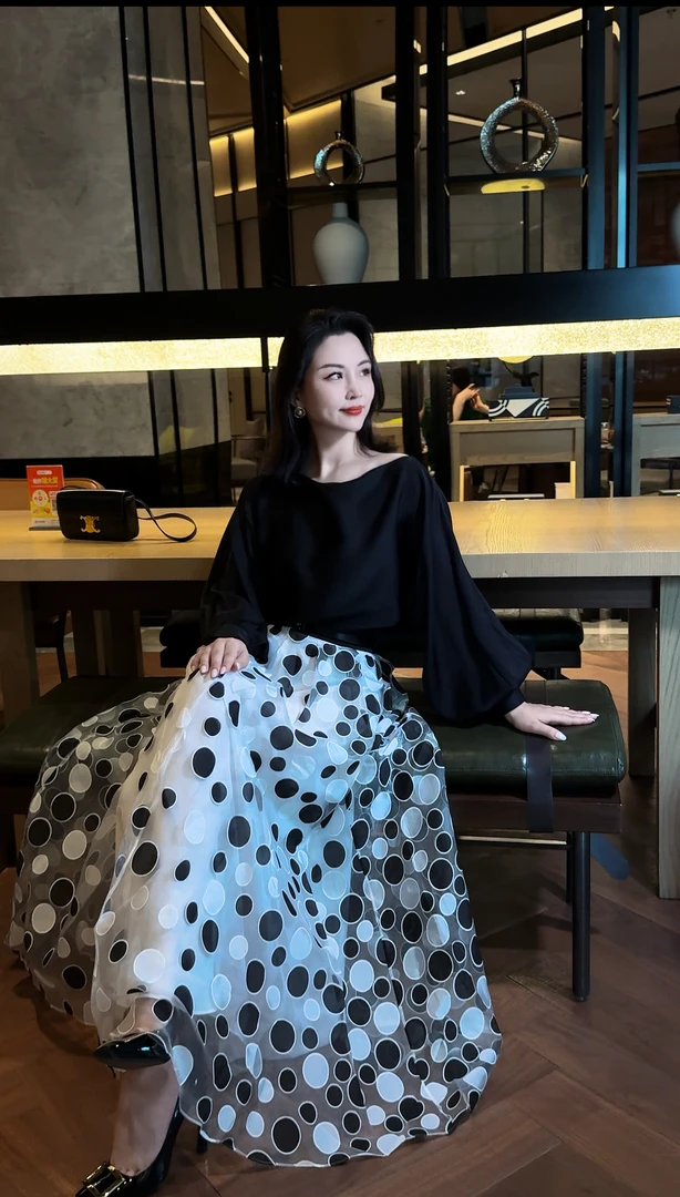 NNC经典波点元素长款时尚半身裙