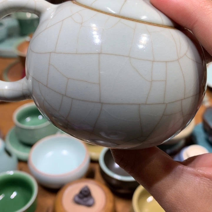 用***3龙泉青瓷手工制作