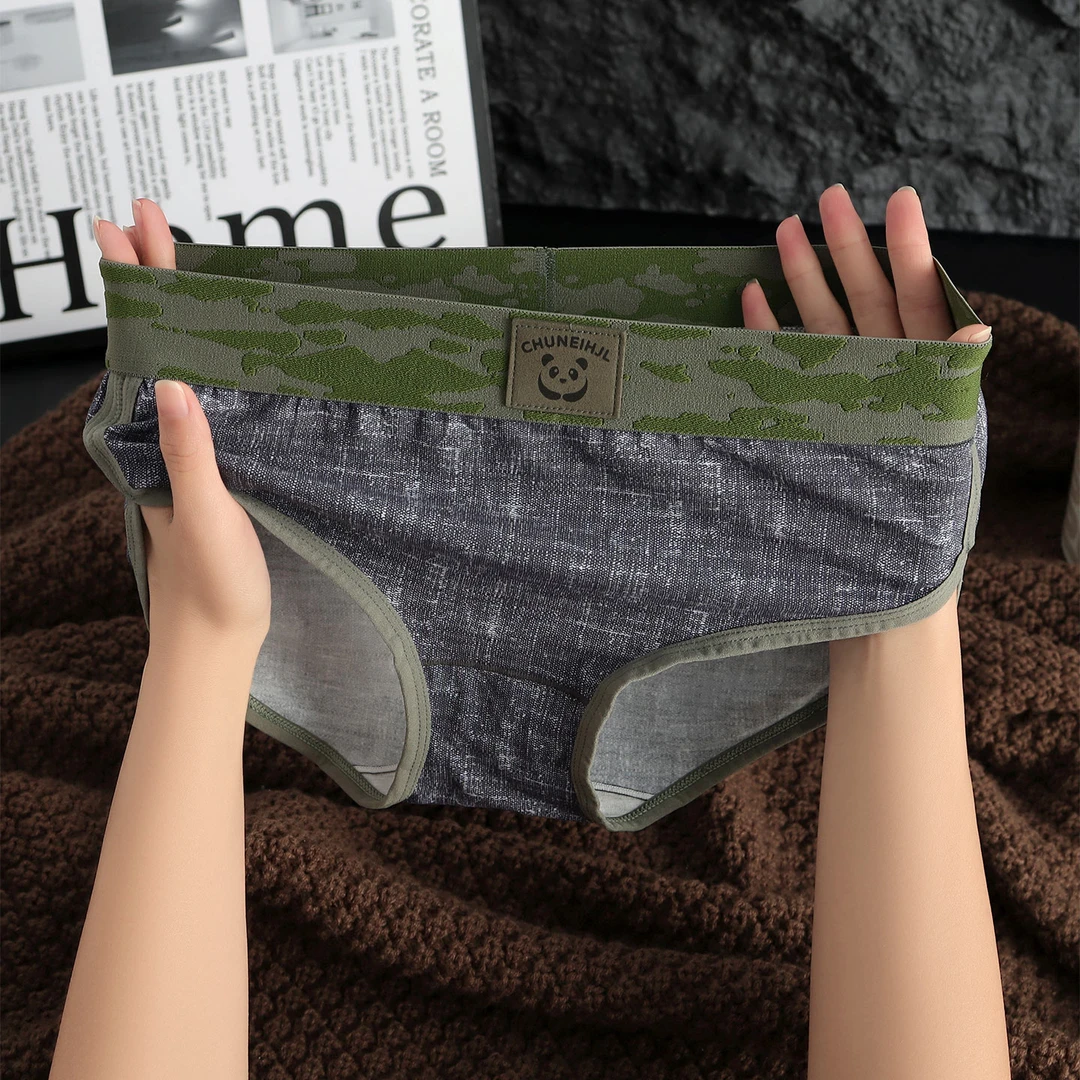 棉质女士内裤2025新款潮款舒适透气中腰三角裤女孩学生时尚短裤衩