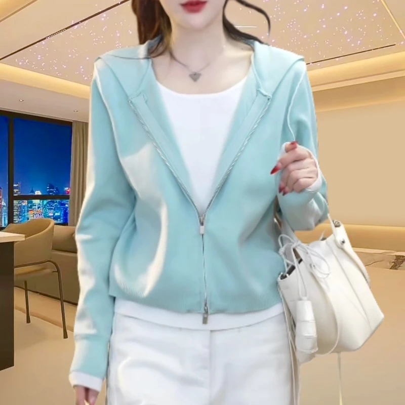 早春气质连帽针织衫女2025新款时尚假两件拼接休闲百搭长袖毛衣