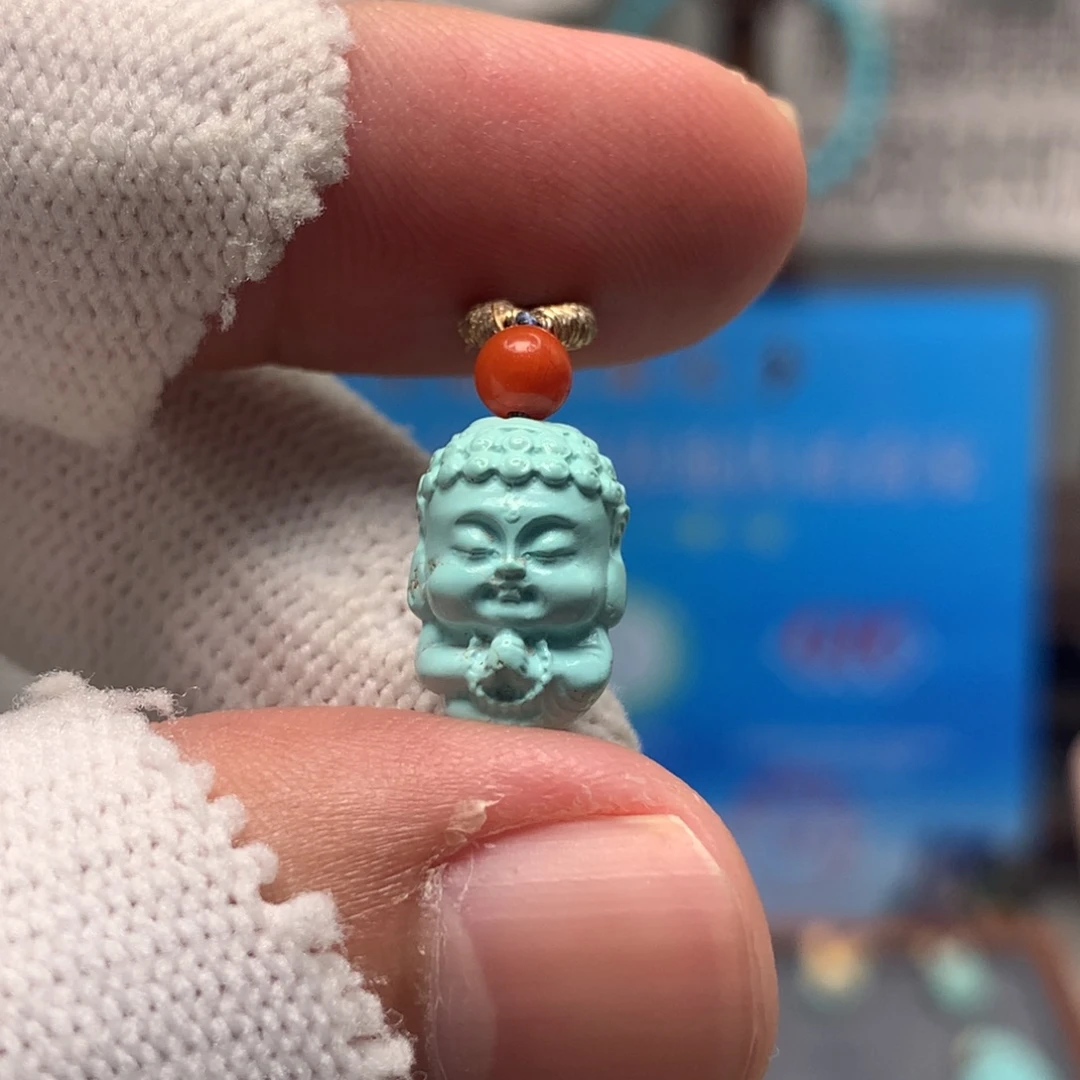 绿松石未镶嵌挂件