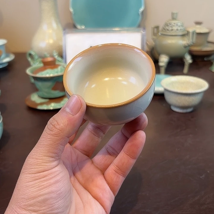 瓷片龙泉青瓷福利青瓷