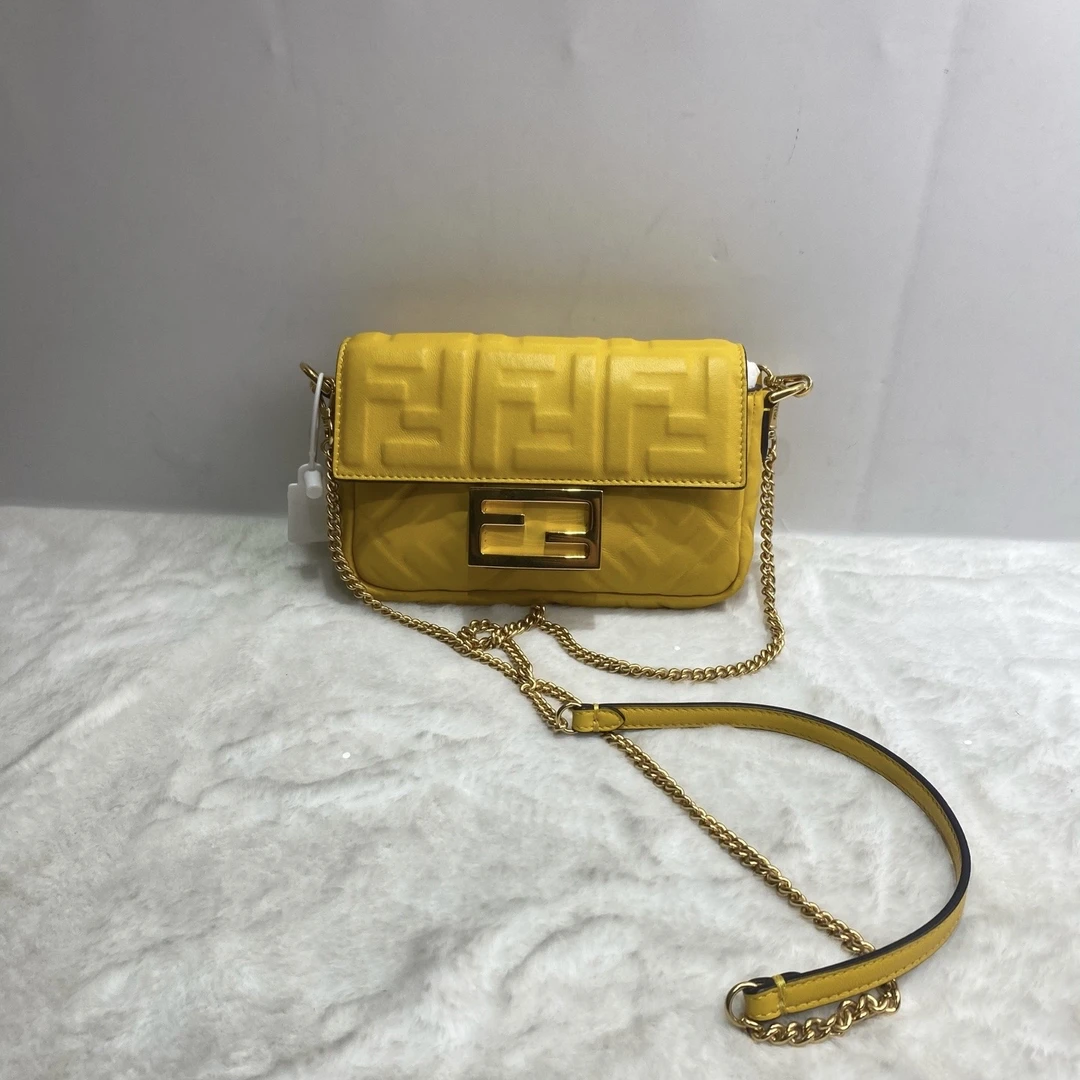 95新 FENDI/芬迪 小野专属/95新/芬迪/单肩包/DC8158