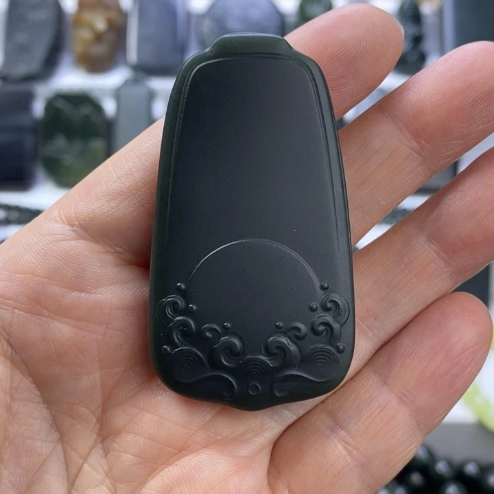 和田玉未镶嵌珠宝奇石