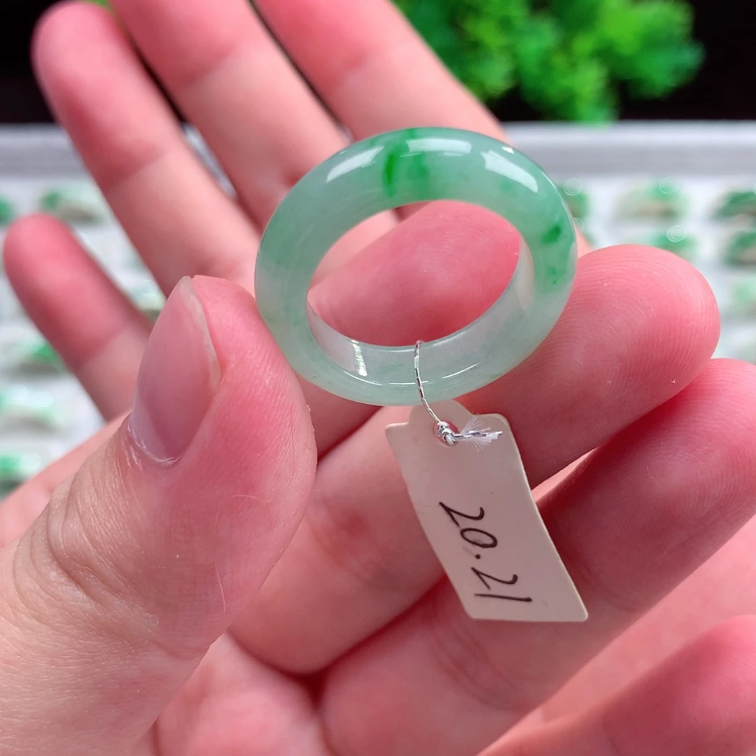 未镶嵌戒指翡翠天然