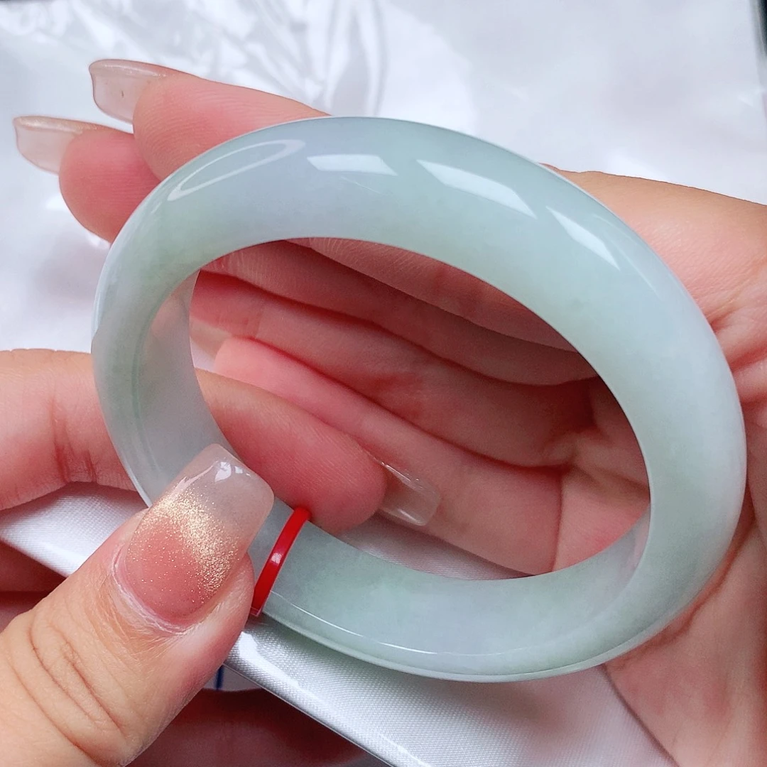 翡翠未镶嵌手镯正54P0101