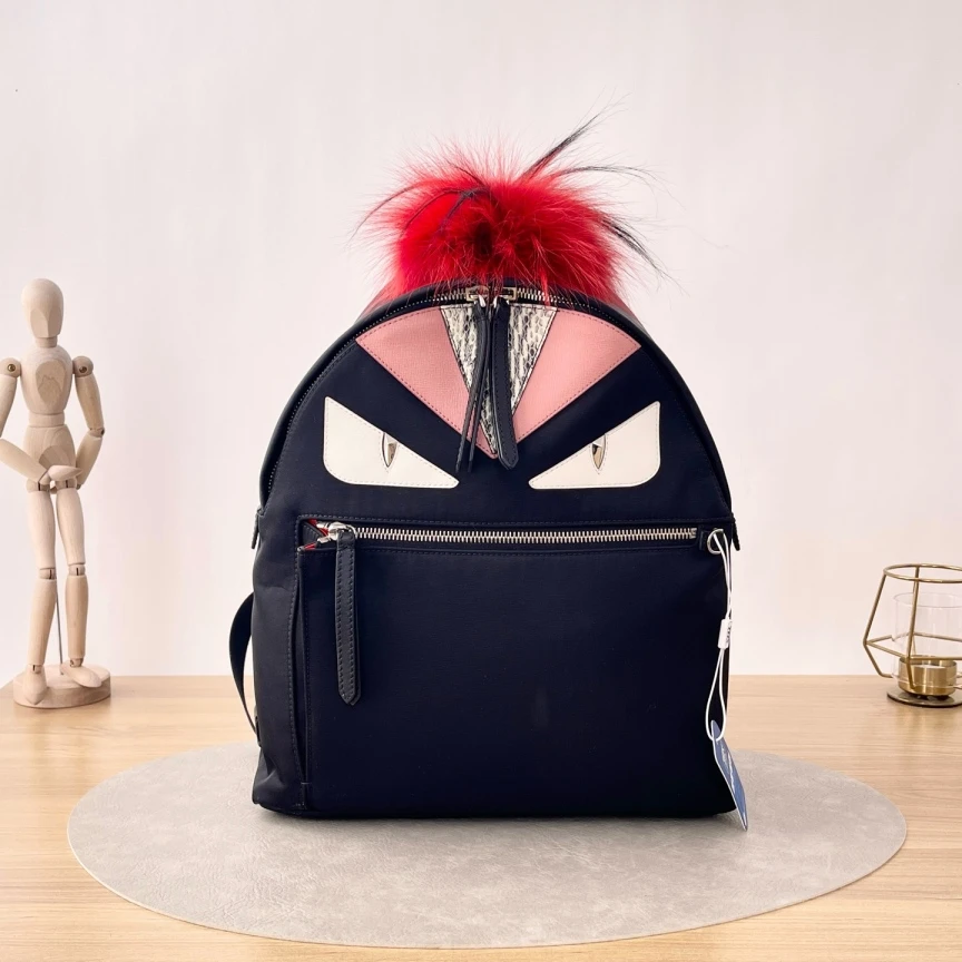 95新 FENDI/芬迪 小怪兽/双肩包/9888