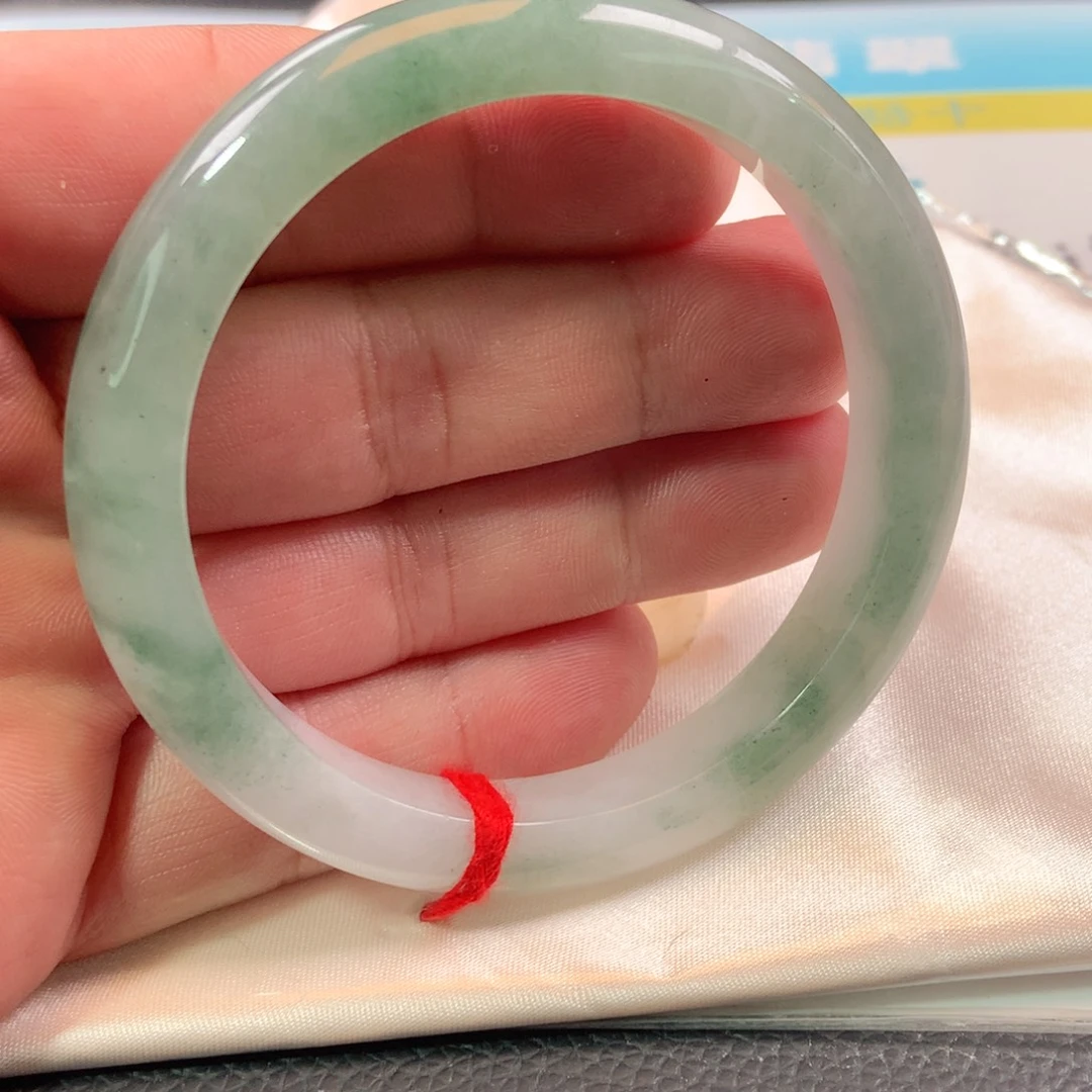 翡翠手镯未镶嵌0205号