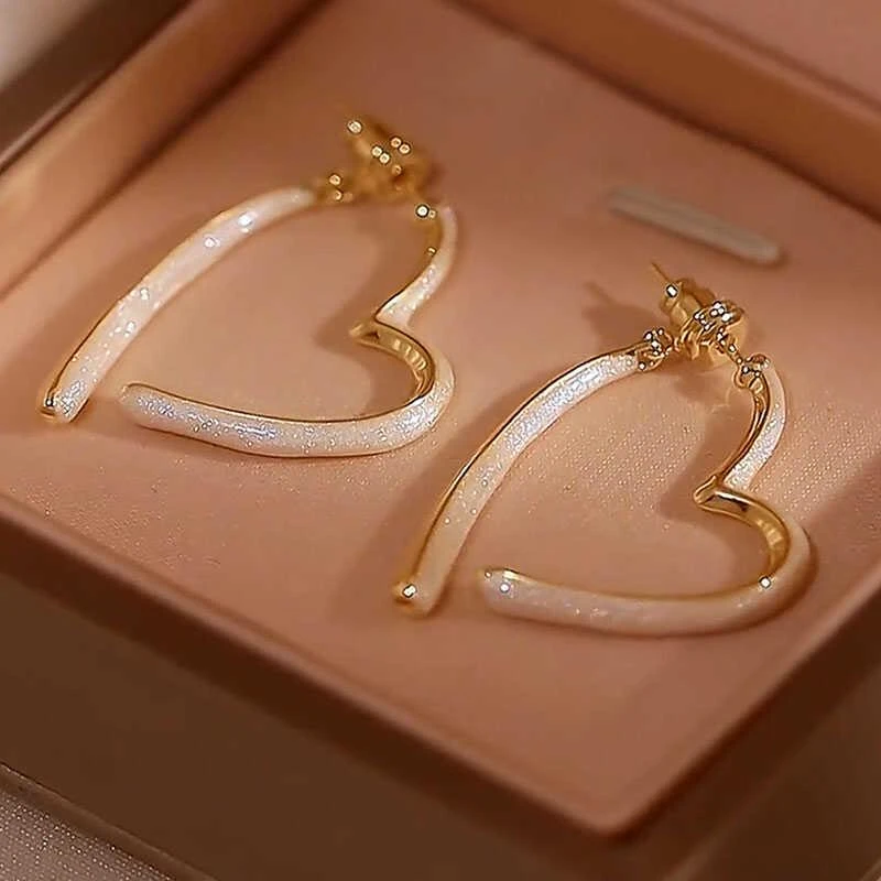 SAPTEFAMOU 铜合金耳饰 爱心两戴耳钉女气质独特方圆脸百搭简约风