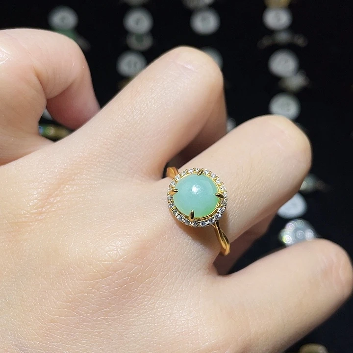 翡翠未镶嵌戒指戒指