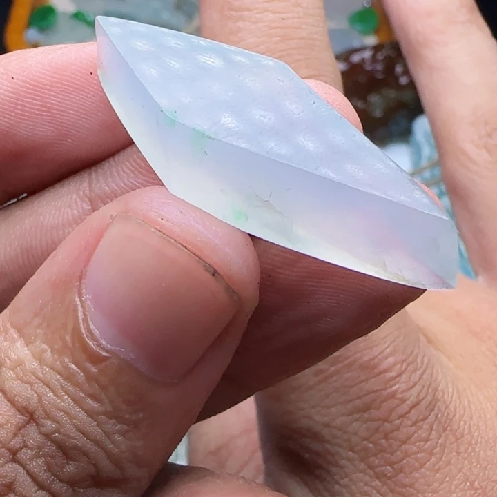 定制翡翠未镶嵌不包工