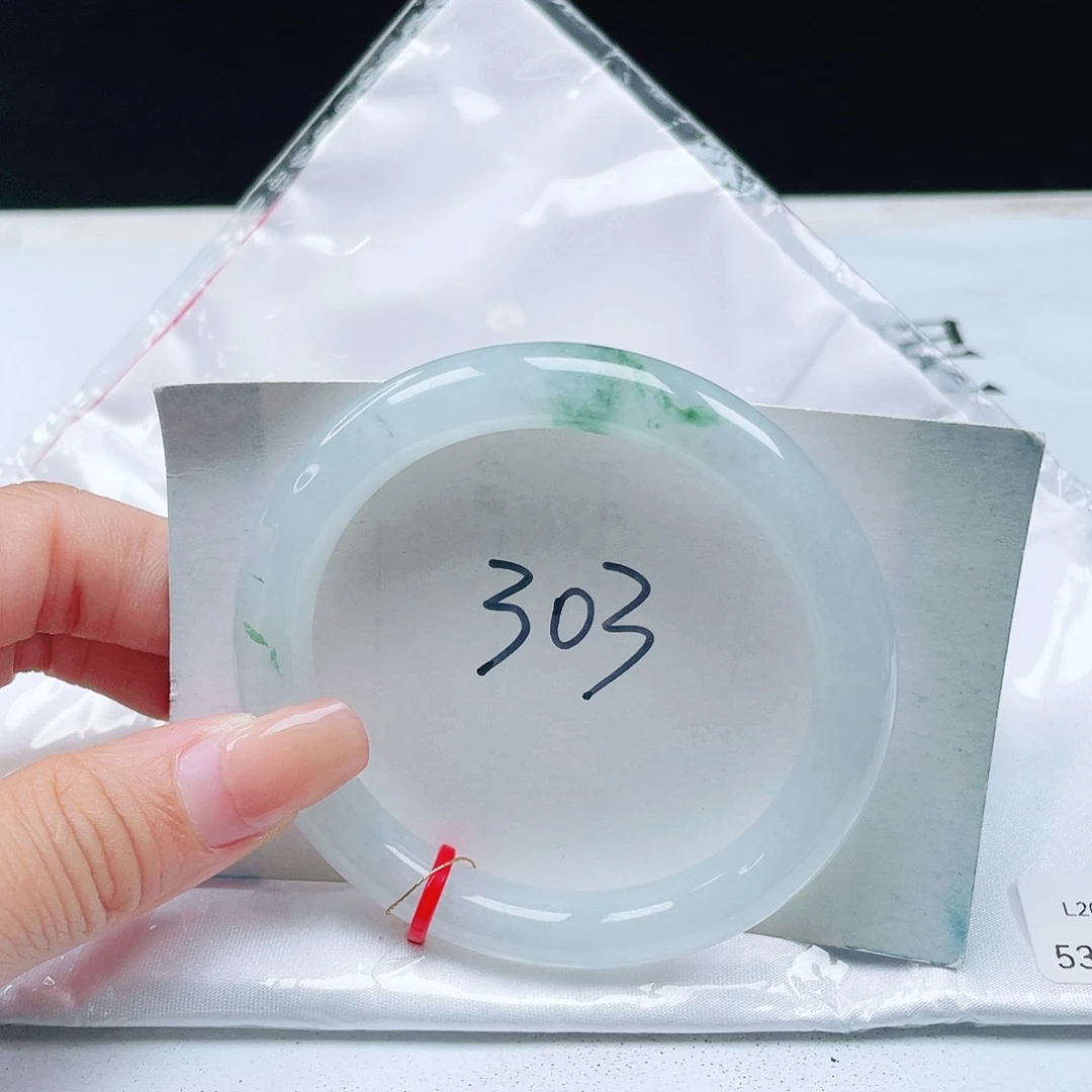 翡翠未镶嵌手镯53圆条