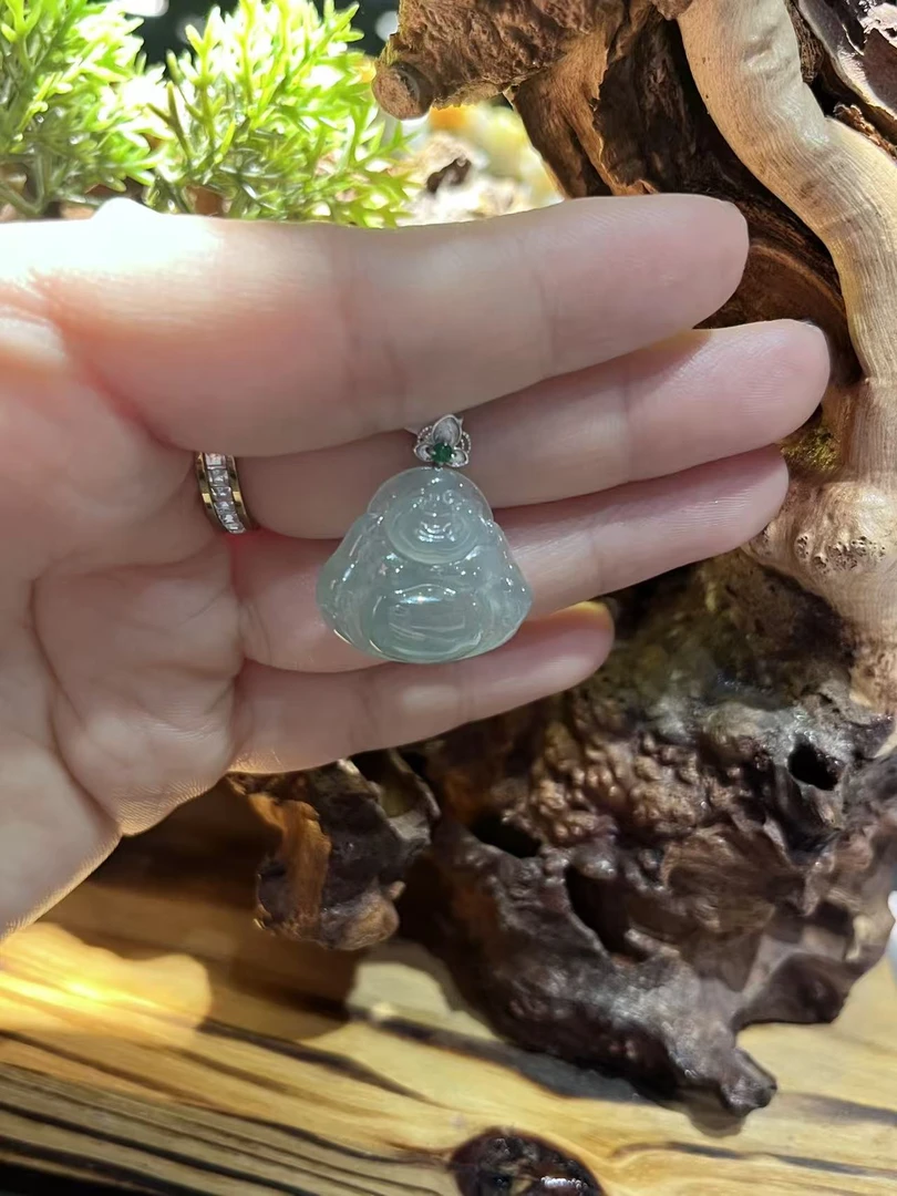 翡翠天然A货佛公