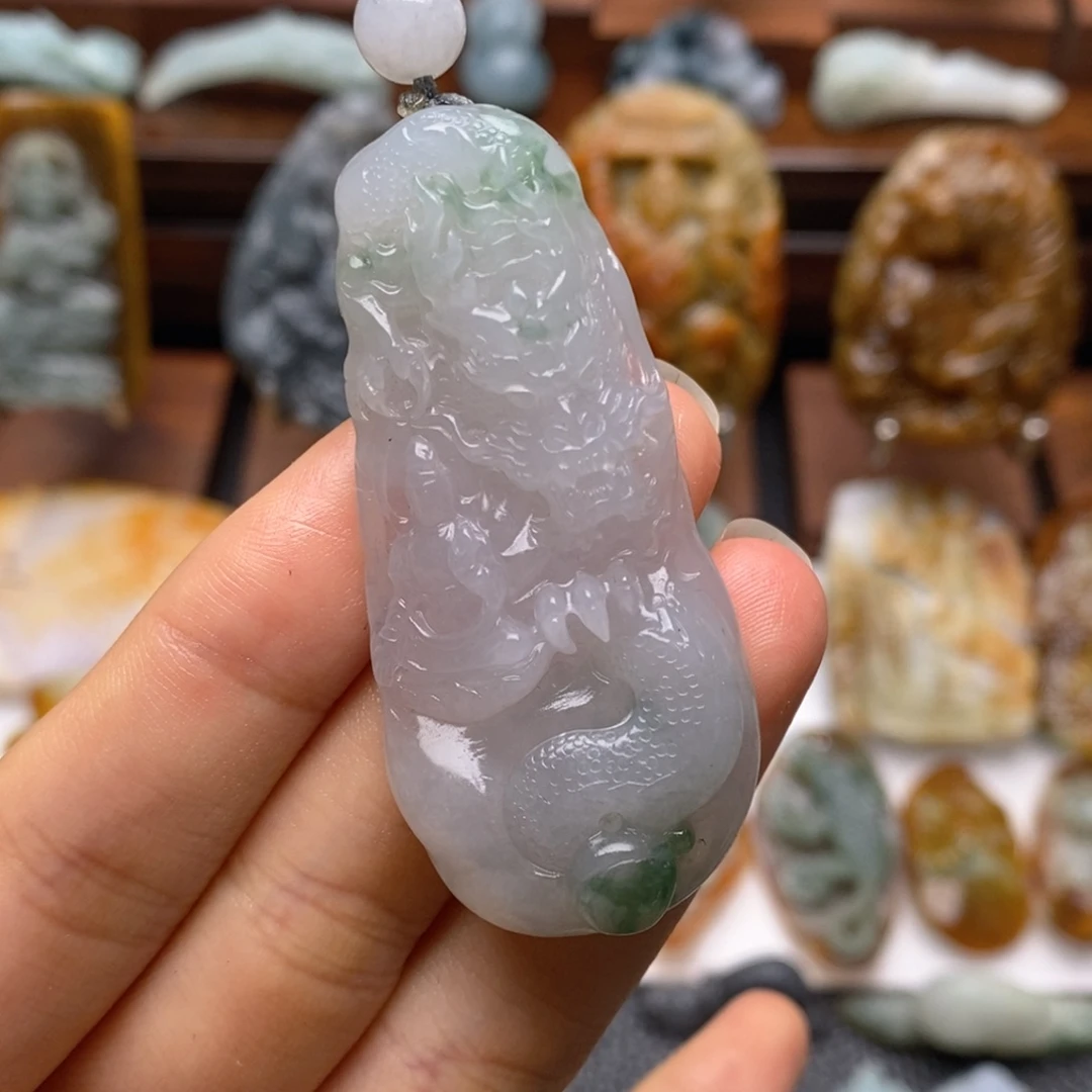 定制翡翠未镶嵌翡翠