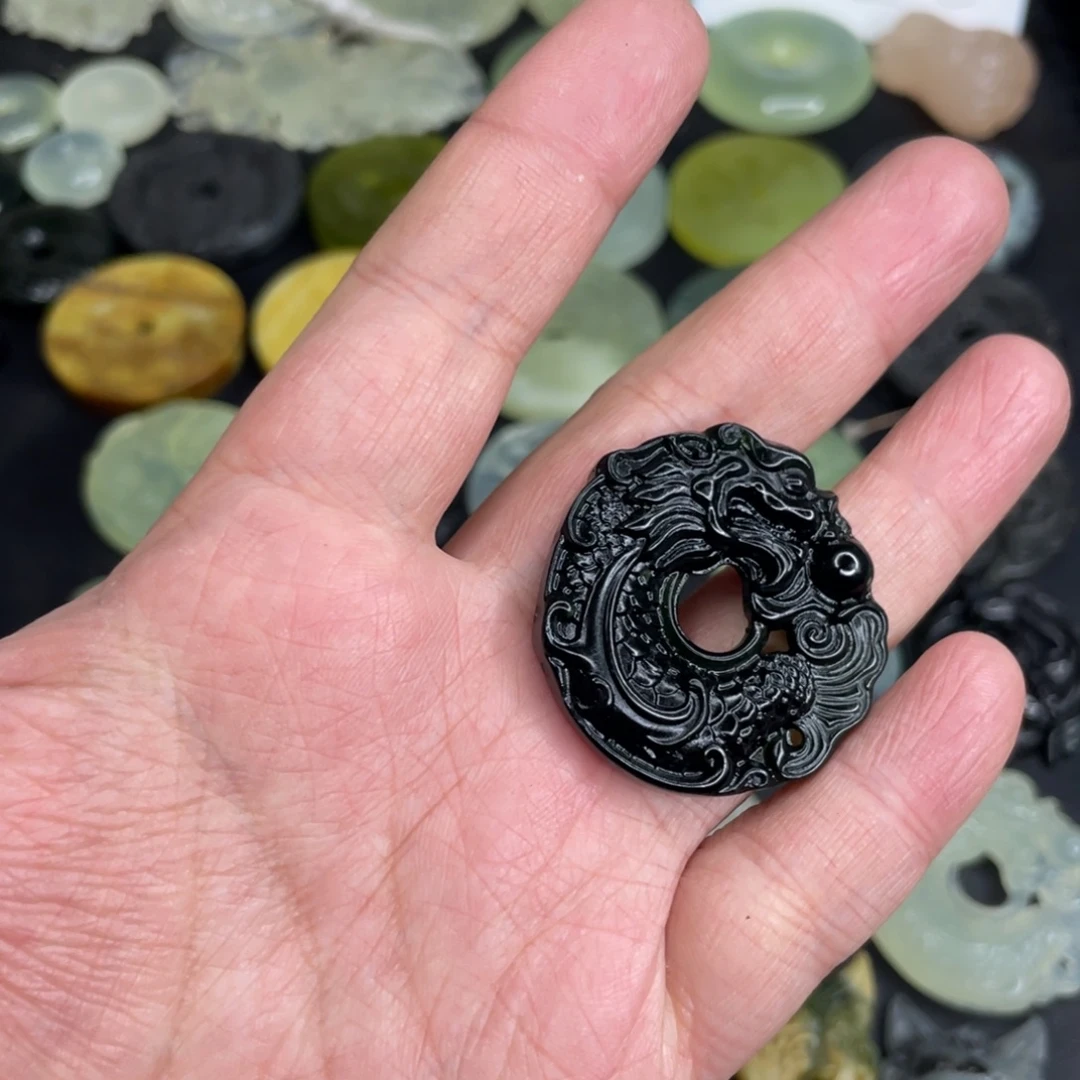 =***=岫玉未镶嵌颈饰龙