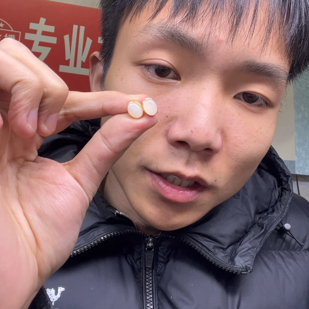 和田玉颈饰银S925镶嵌多样性野牛沟羊脂玉耳钉