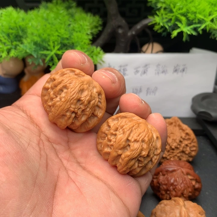 吊坠文玩核桃37野狼