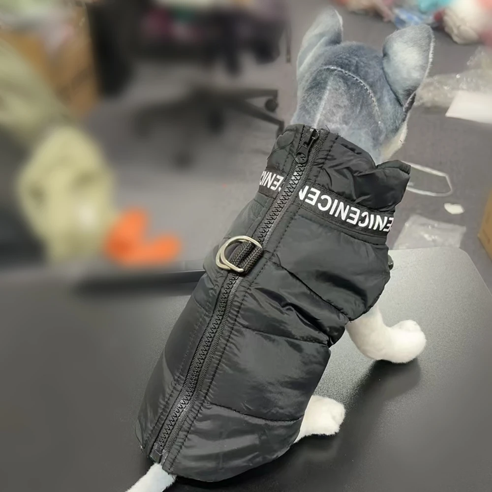 黑色棉马甲宠物服装