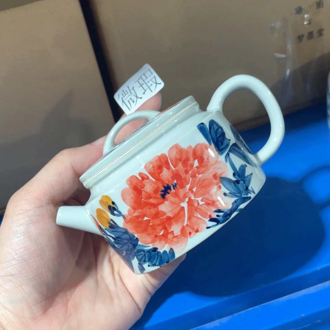釉下手绘茶具微瑕