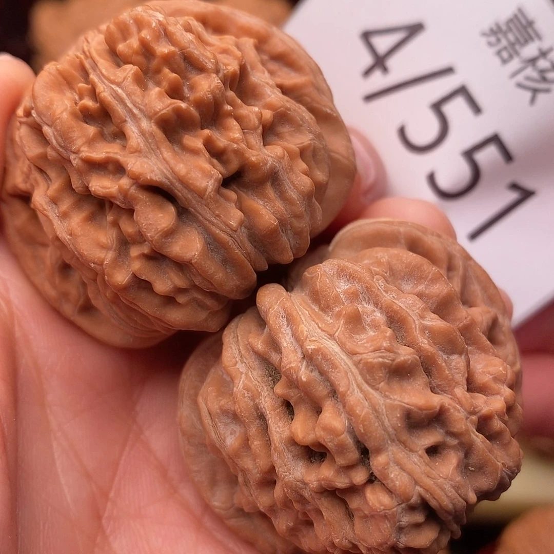 往***烟文玩核桃把件42汉高楼