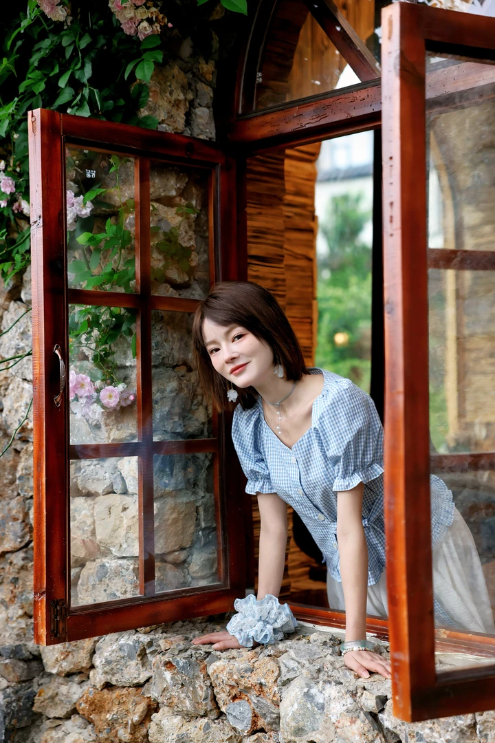 【香香严选】“悠悠日记”2025新款夏季欧若风小清新衬衫2229  单上衣