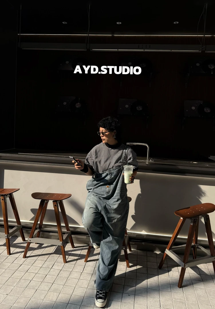 AYD.STUDIO时尚阔版牛仔背带裤