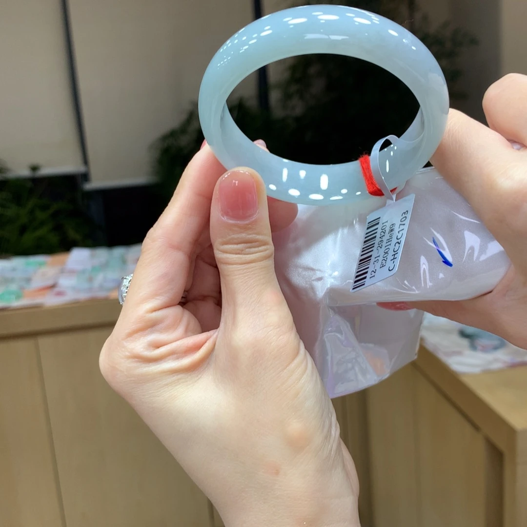 未镶嵌手镯翡翠不退不换