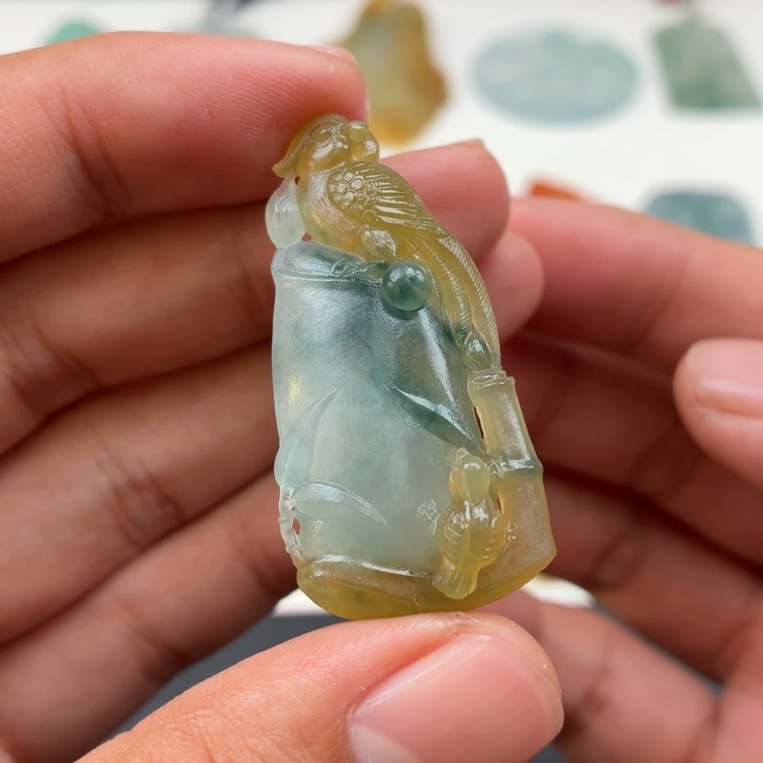 定制翡翠未镶嵌节节高升