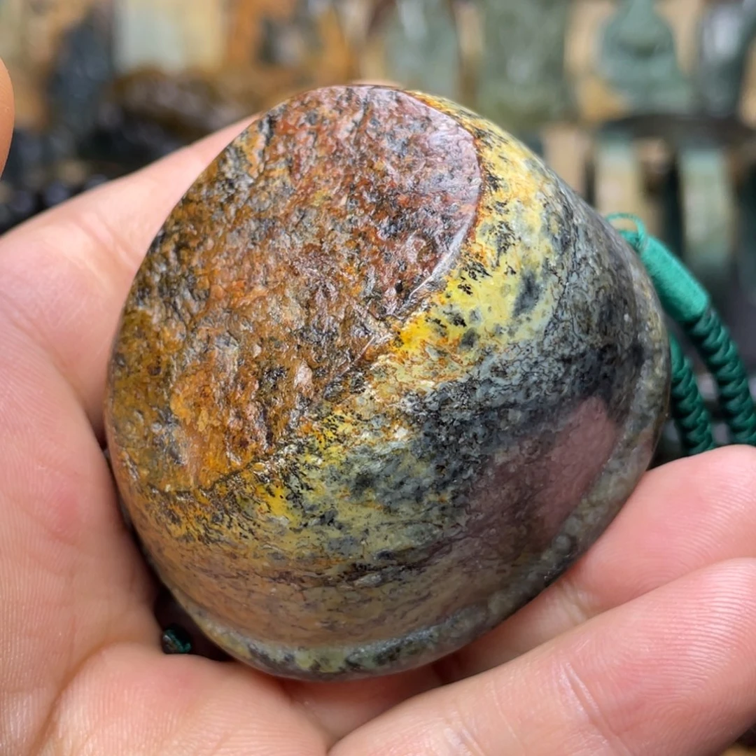 岫岩河磨玉（透闪石质玉）未镶嵌颈饰