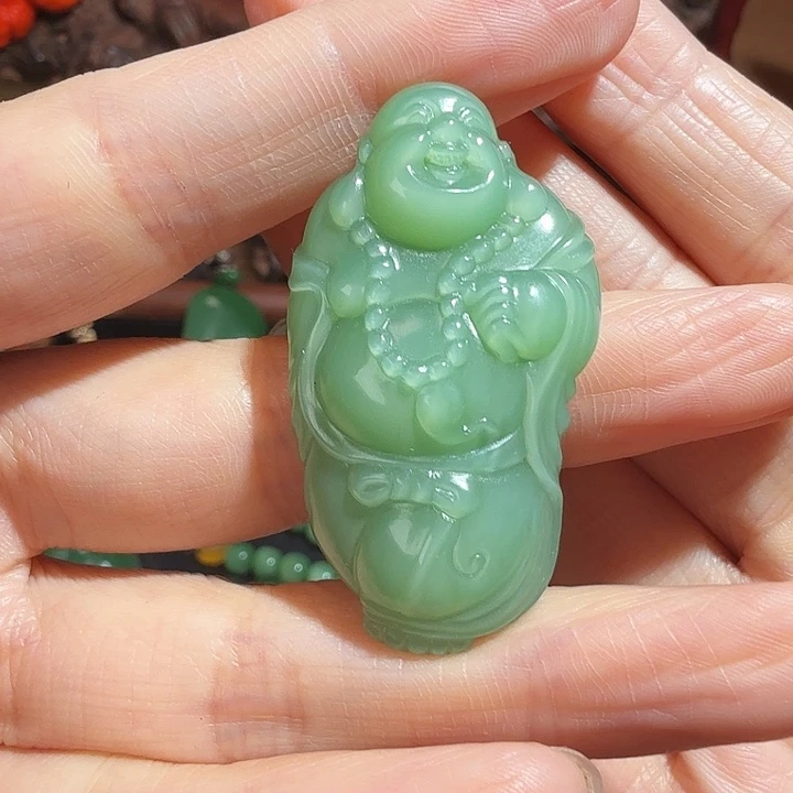 和田玉（碧玉）未镶嵌颈饰俄碧 绿底粉青