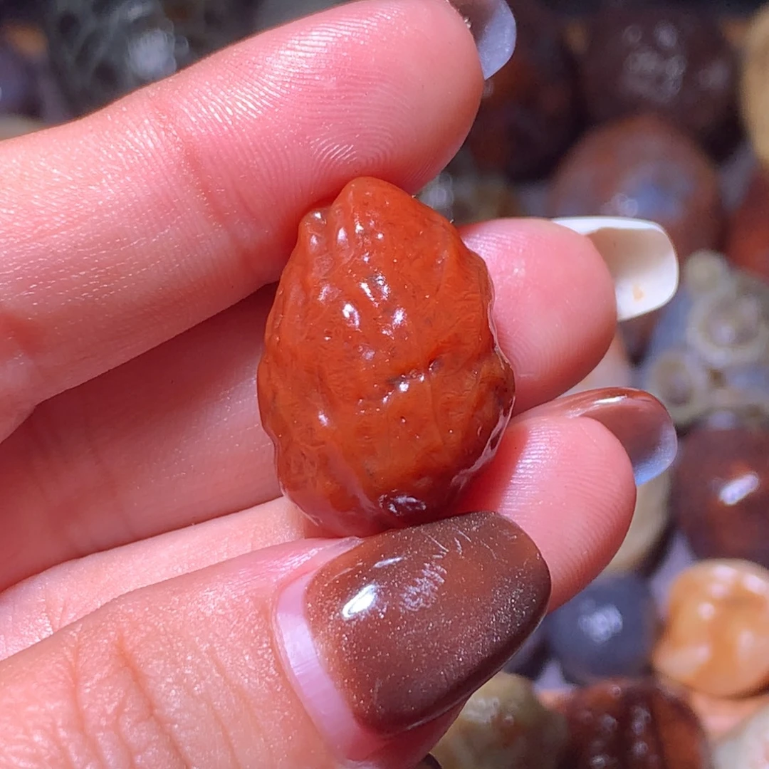 石材红筋脉珠子。。。。。