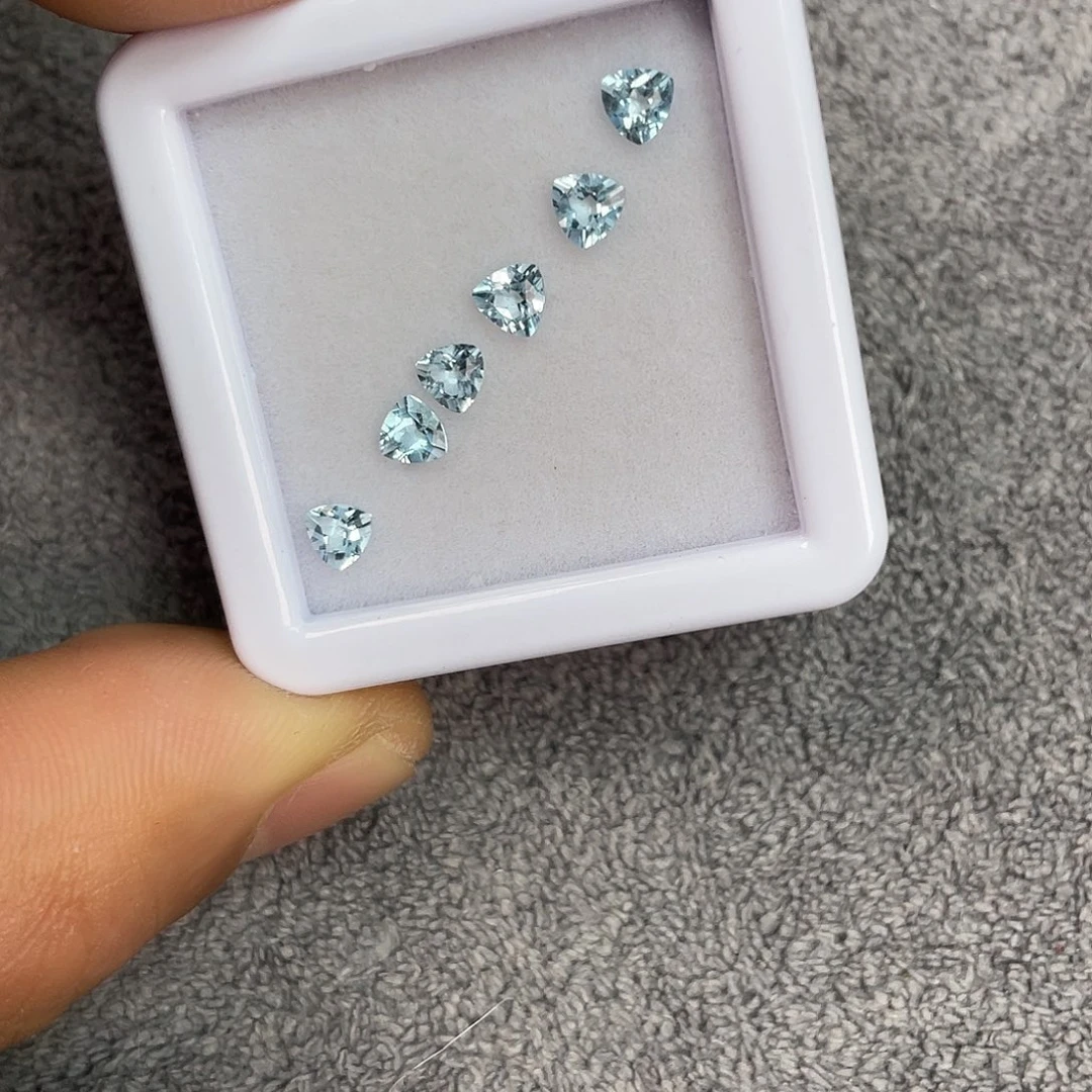 海蓝宝石裸石未镶嵌一组6颗