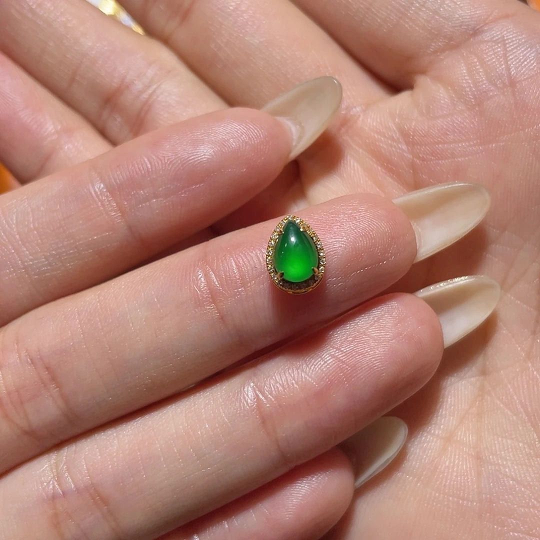 翡翠18K金镶嵌吊坠(不含链)