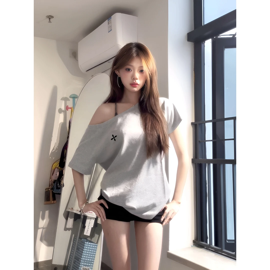 休闲风短袖t恤女辣妹一字领半袖露肩夏季新款小众设计感显瘦上衣