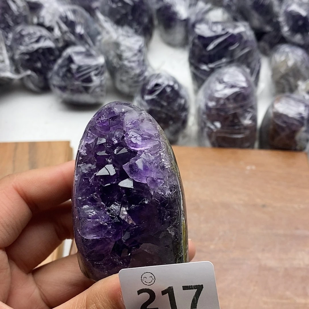 紫晶大型摆件（非配饰）未镶嵌