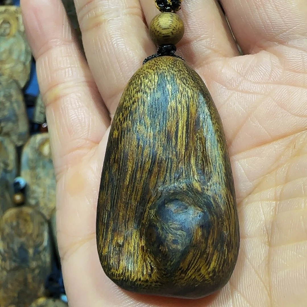 沉香碎屑沉香海南沉香奇楠瘤疤舍利子9.8克