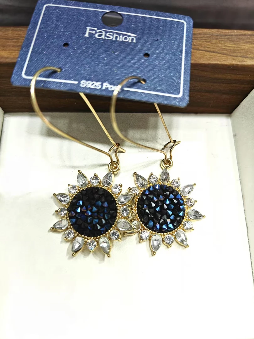 铜合金合成锆石耳饰 88009蓝色太阳花时尚百搭耳饰