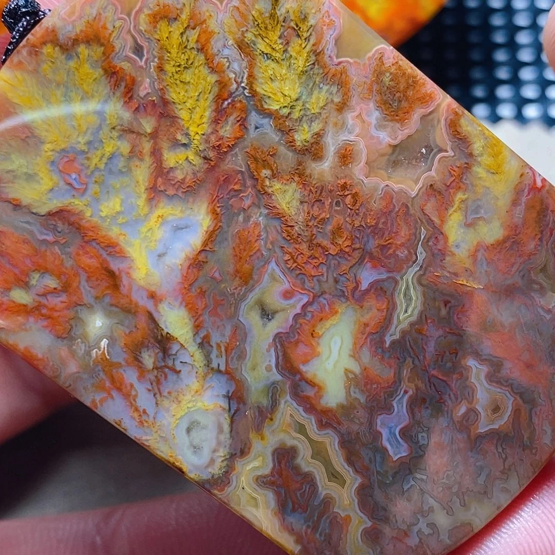 玛瑙/玉髓颈饰未镶嵌V***i