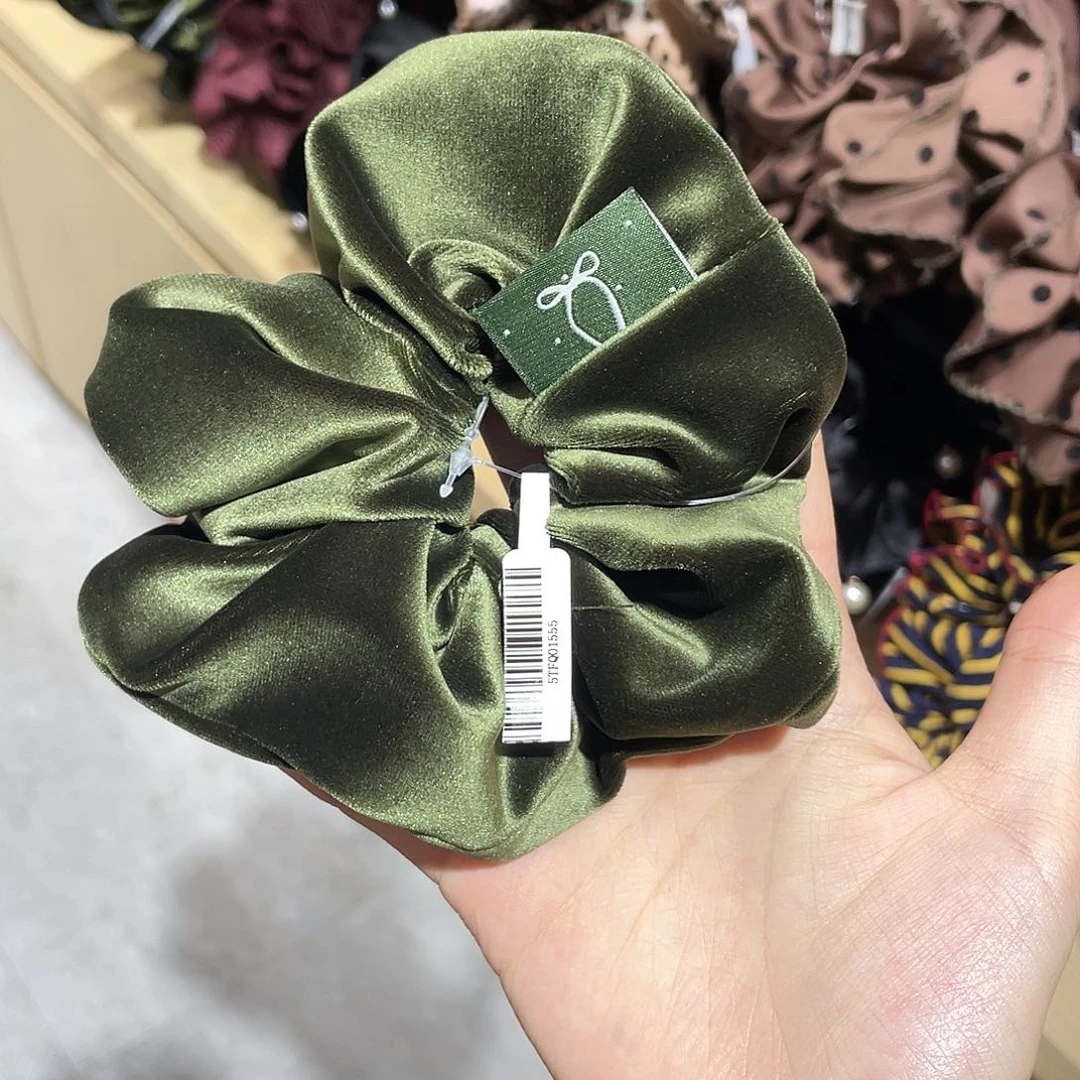 布艺非金属绿色植绒发圈