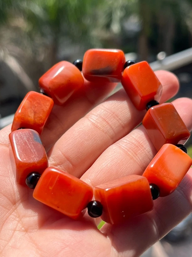 寿山石老性方块红田黄石53.5克田皮细丝格很稀少原田料通透质地