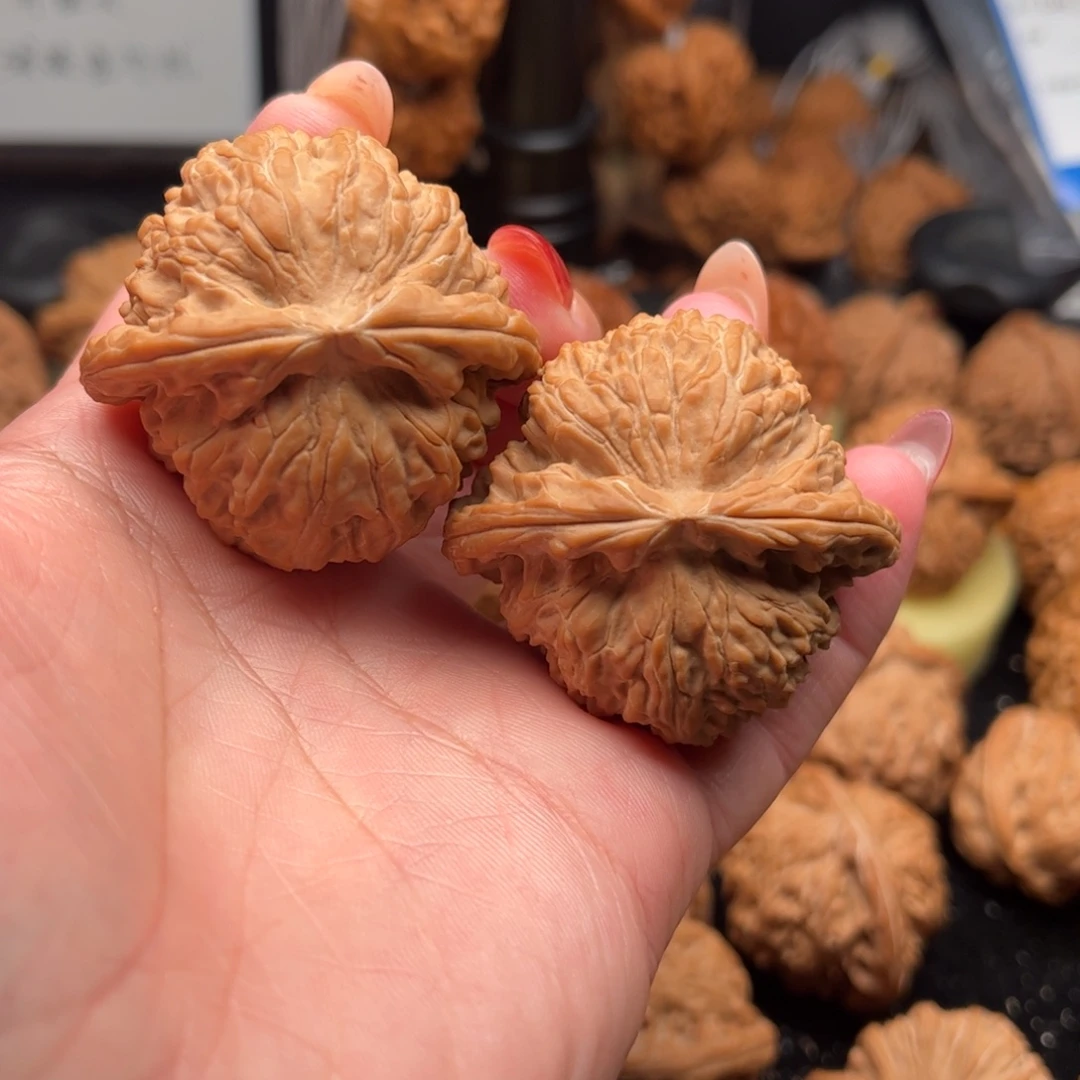 把件核桃白狮子44