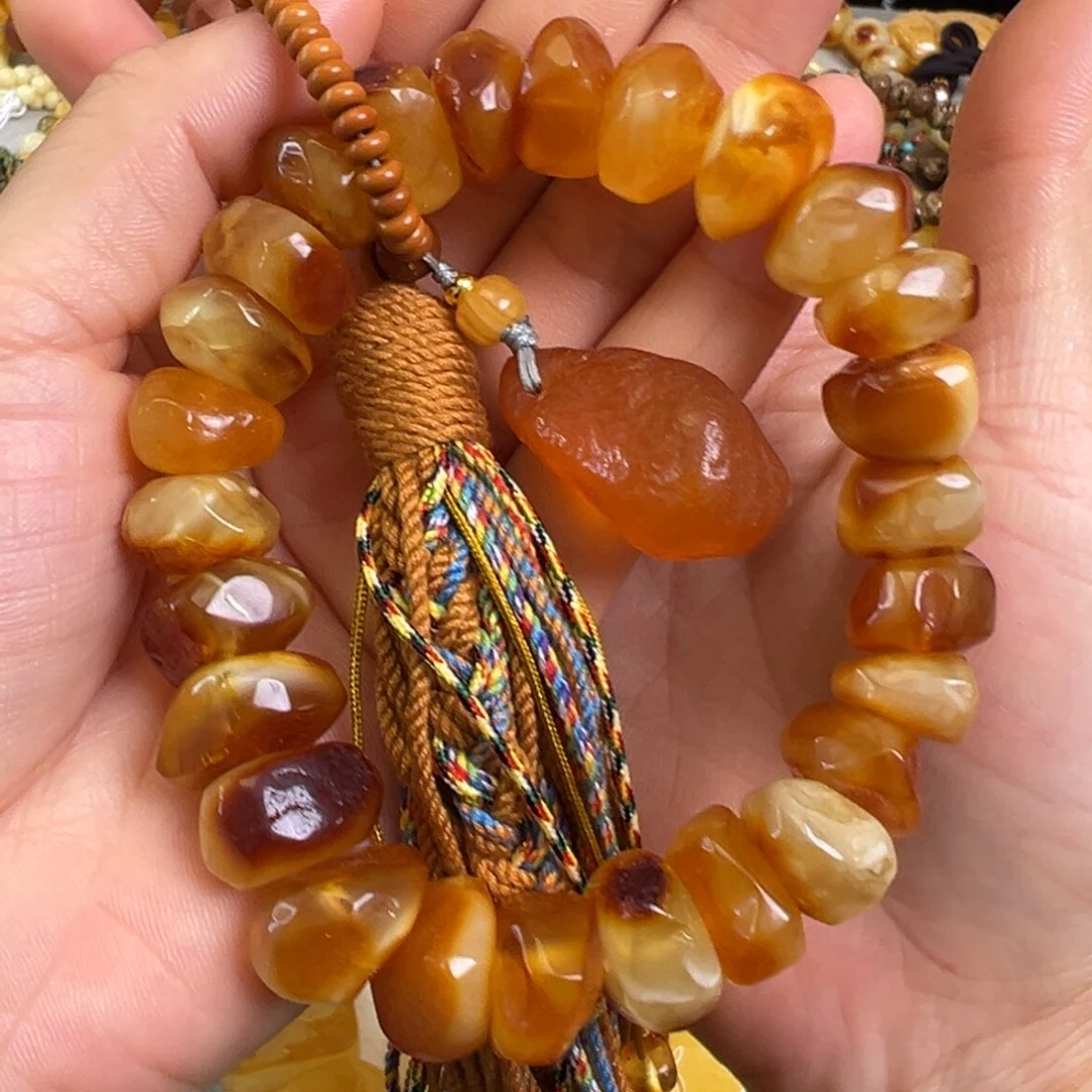 未镶嵌蜜蜡裸石蜜蜡