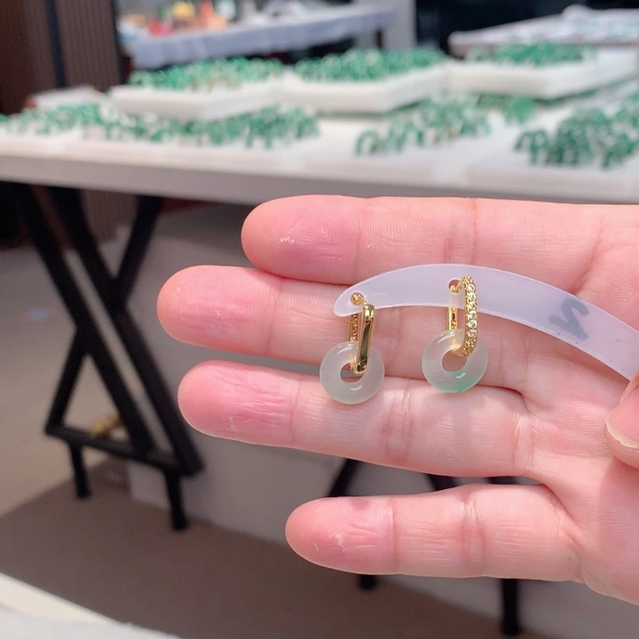 石英质玉未镶嵌手链