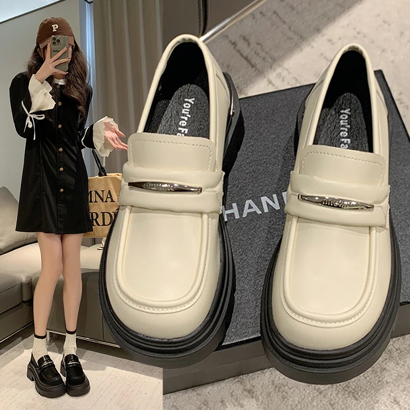 H0103/35【新疆包邮】小众设计英伦风乐福鞋厚底复古黑色休闲百搭