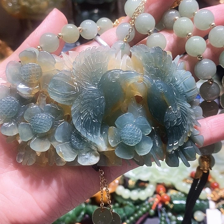 岫玉未镶嵌毛衣链