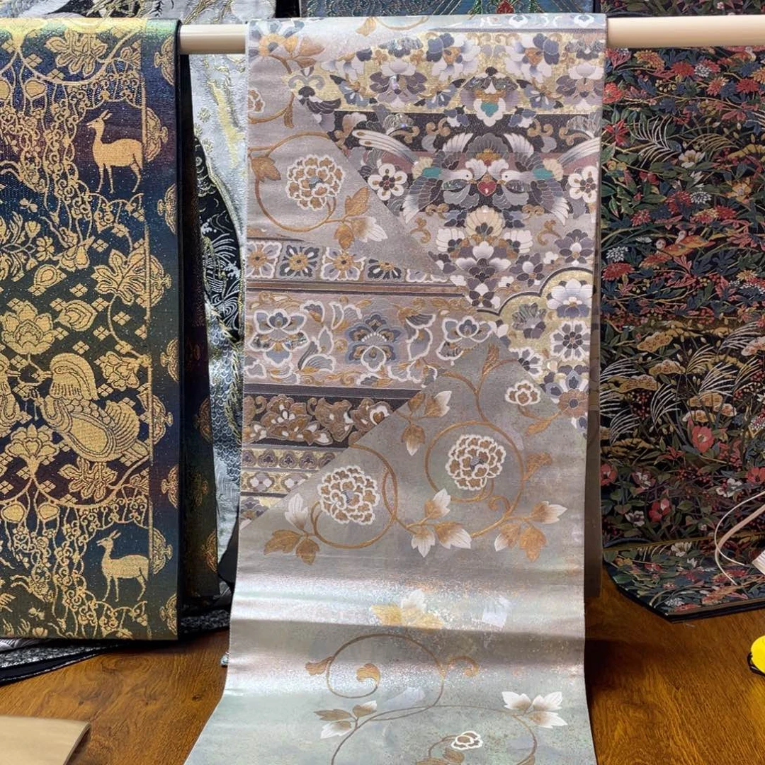 织绣织螺钿织螺钿